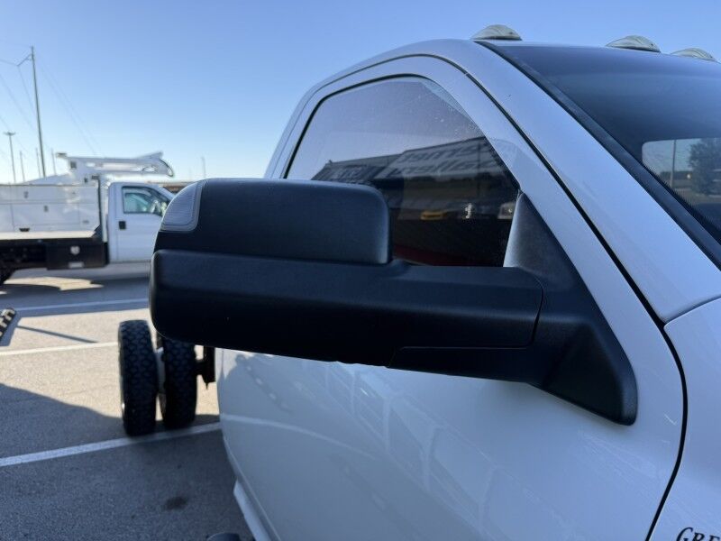 2017 Ram 5500 6.4L Hemi Cab & Chassis Tradesman Collinsville OK