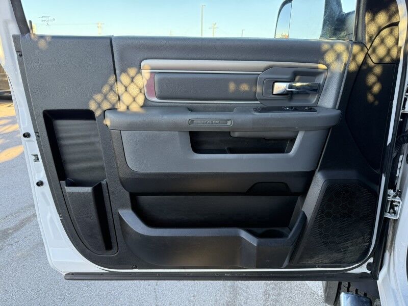 2017 Ram 5500 6.4L V8 4x4 Stake Flatbed Tradesman Collinsville OK