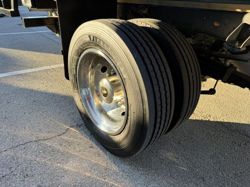 2017 Ram 5500 6.4L V8 4x4 Stake Flatbed Tradesman Collinsville OK