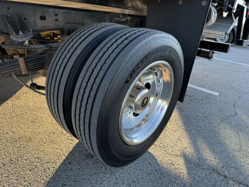 2017 Ram 5500 6.4L V8 4x4 Stake Flatbed Tradesman Collinsville OK