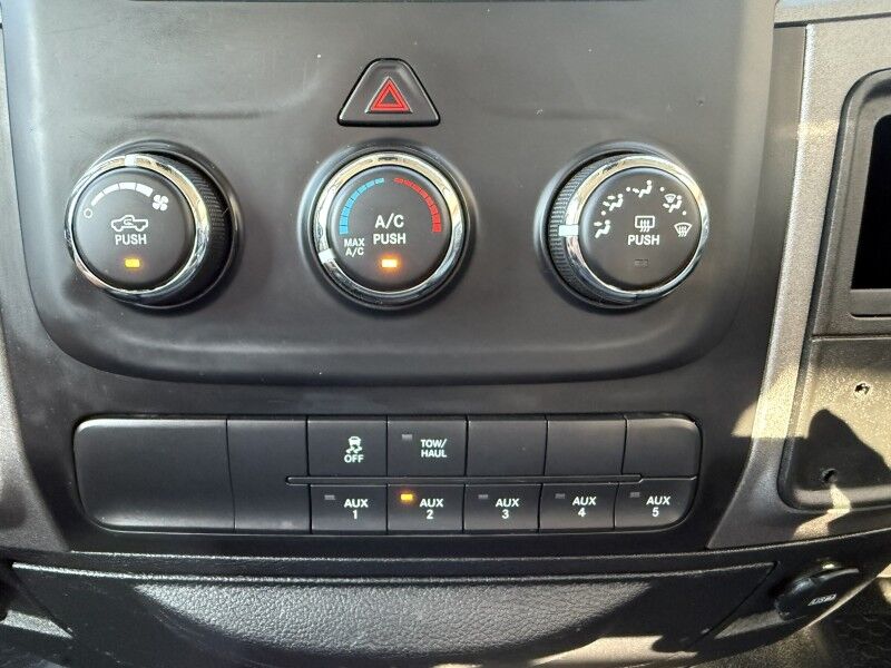 2017 Ram 5500 6.4L V8 4x4 Stake Flatbed Tradesman Collinsville OK