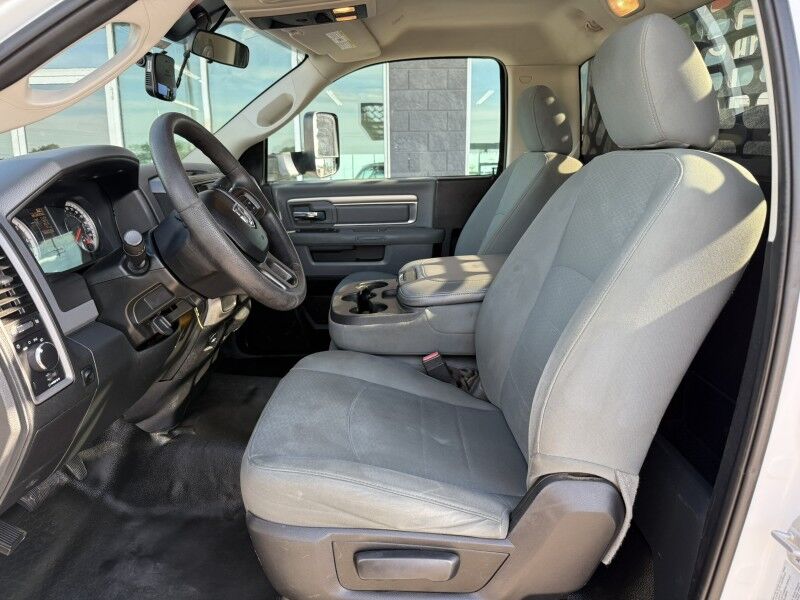2017 Ram 5500 6.4L V8 4x4 Stake Flatbed Tradesman Collinsville OK