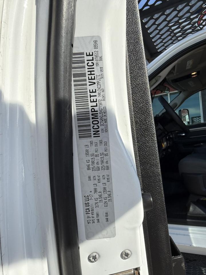 2017 Ram 5500 6.4L V8 4x4 Stake Flatbed Tradesman Collinsville OK