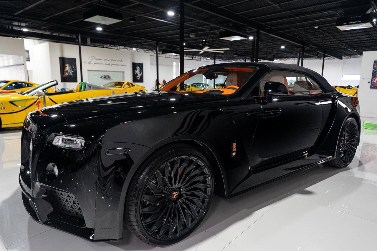 2017 Rolls-Royce Dawn 1/25 Venuum Eros full carbon body kit, bespoke Venuum wheels/interior, Bespoke Audio system & MORE!! Fort Lauderdale FL