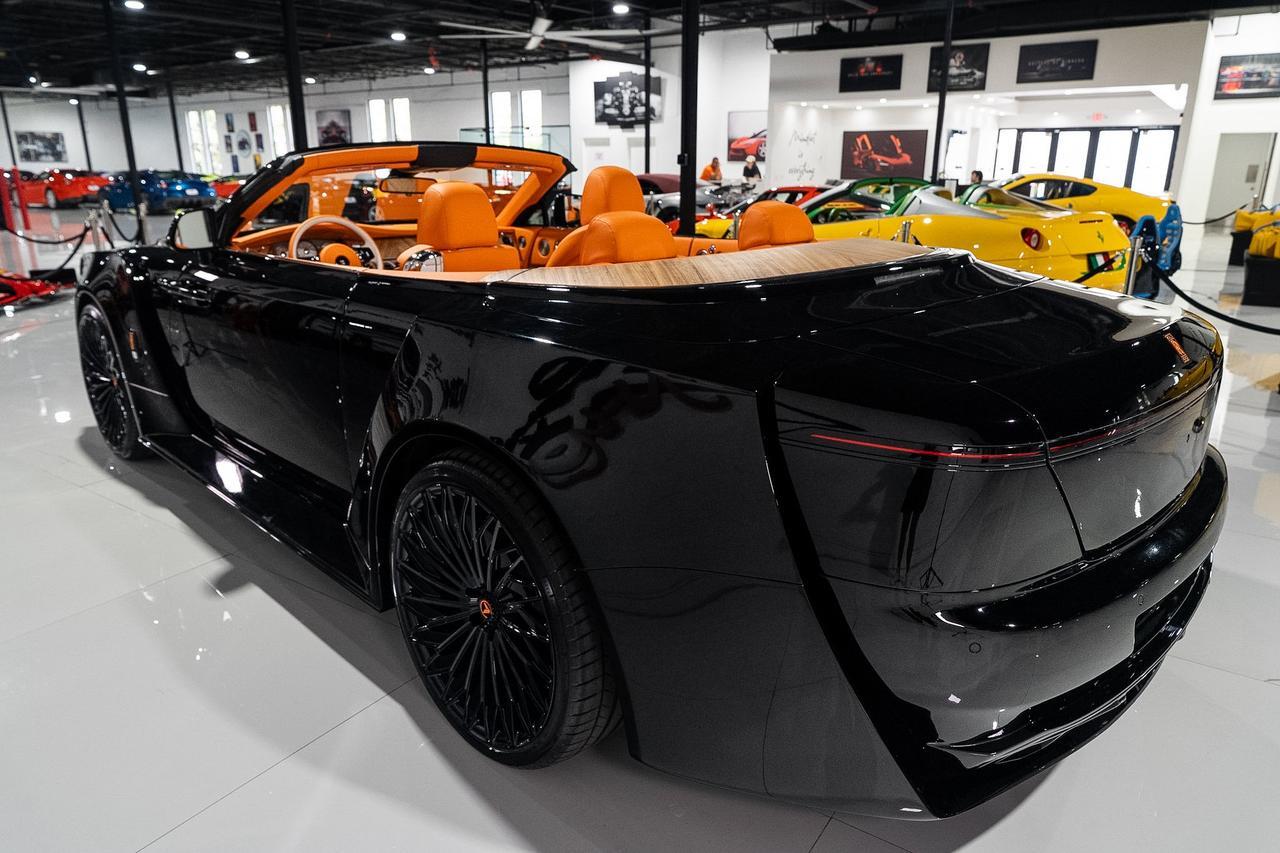 2017 Rolls-Royce Dawn 1/25 Venuum Eros full carbon body kit, bespoke Venuum wheels/interior, Bespoke Audio system & MORE!! Fort Lauderdale FL