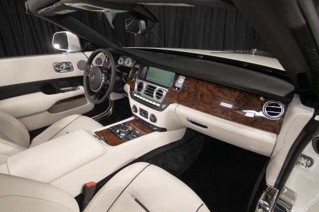2017 Rolls-Royce Dawn ($375,355 MSRP) *ONLY 2400 MILES* *1-OWNER* *ENGLISH WHITE ON SE San Diego CA