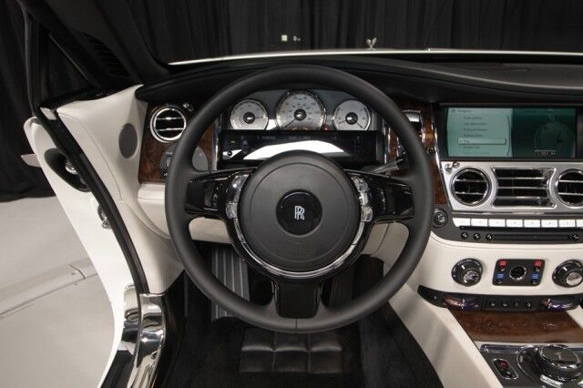 2017 Rolls-Royce Dawn ($375,355 MSRP) *ONLY 2400 MILES* *1-OWNER* *ENGLISH WHITE ON SE San Diego CA