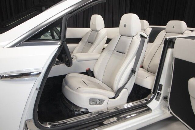 2017 Rolls-Royce Dawn ($375,355 MSRP) *ONLY 2400 MILES* *1-OWNER SINCE NEW* San Diego CA