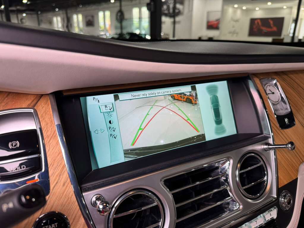 2017 Rolls-Royce Dawn Bespoke Audio system, bookmatched wood trim AND MUCH MORE!!! Fort Lauderdale FL