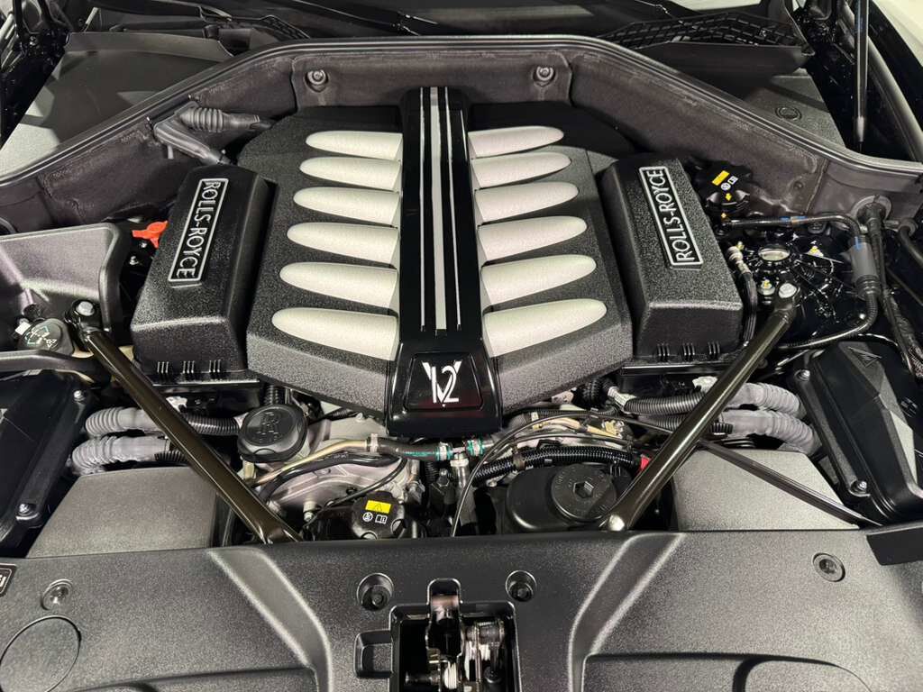 2017 Rolls-Royce Dawn Bespoke Audio system, bookmatched wood trim AND MUCH MORE!!! Fort Lauderdale FL