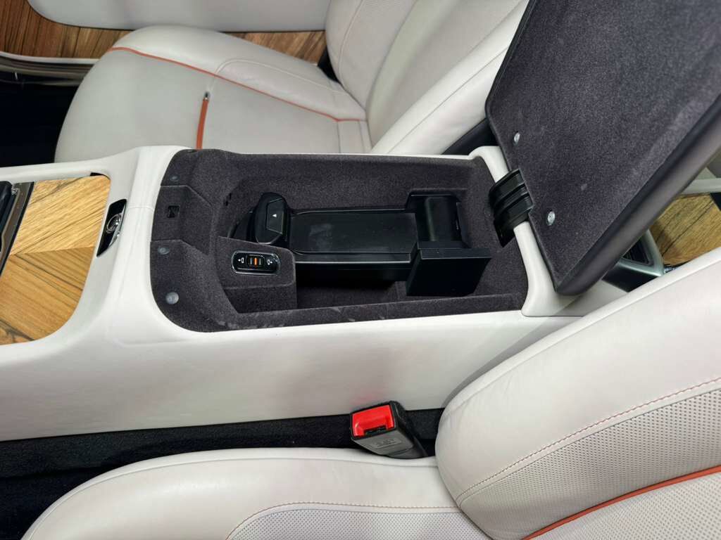 2017 Rolls-Royce Dawn Bespoke Audio system, bookmatched wood trim AND MUCH MORE!!! Fort Lauderdale FL