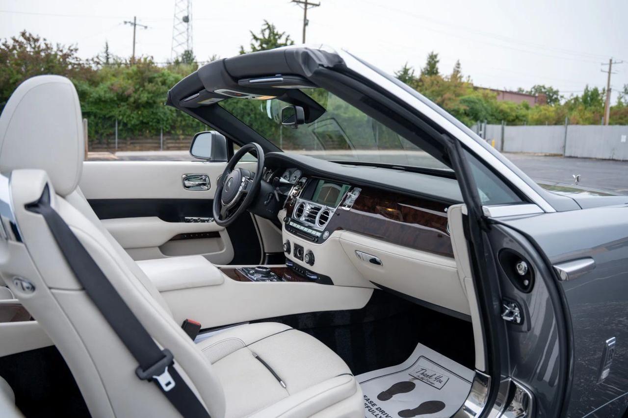 2017 Rolls-Royce Dawn Convertible 2D St. Louis MO