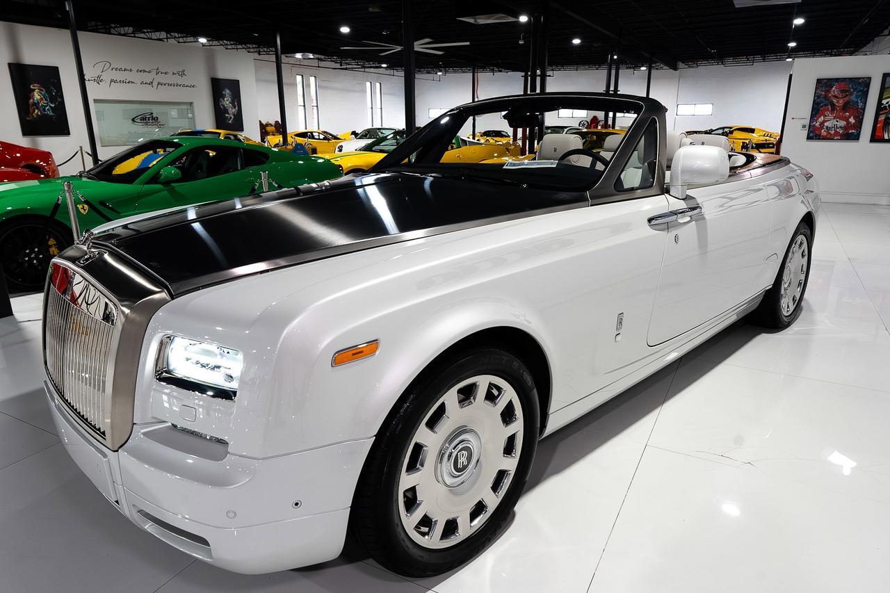 2017 Rolls-Royce Phantom Drophead Coupe