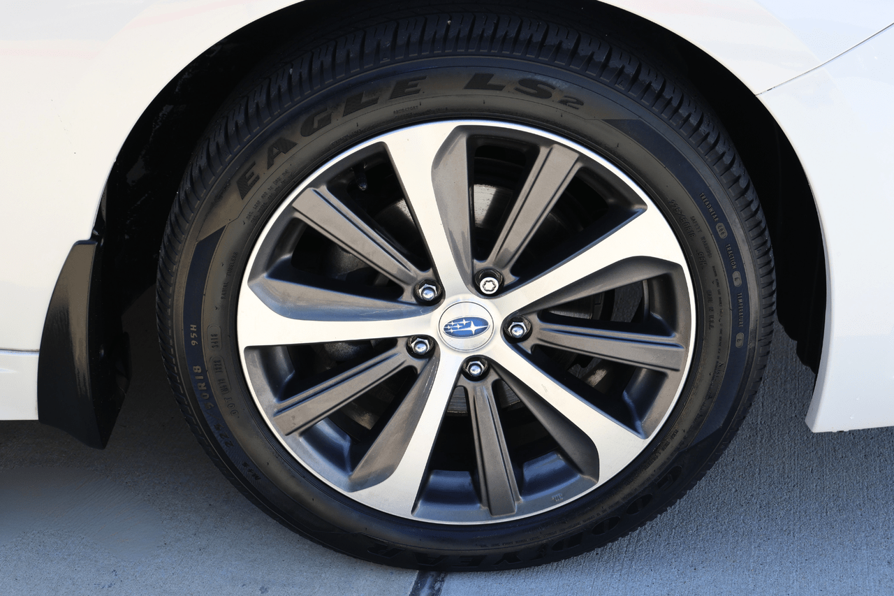 2017 SUBARU LEGACY 2.5I LIMITED Houston TX