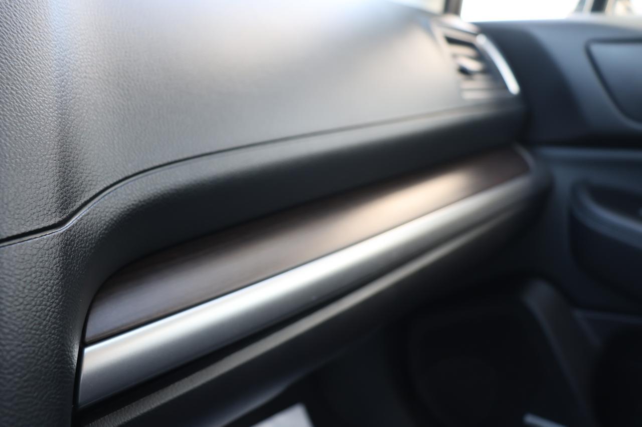 2017 SUBARU LEGACY 2.5I LIMITED Houston TX