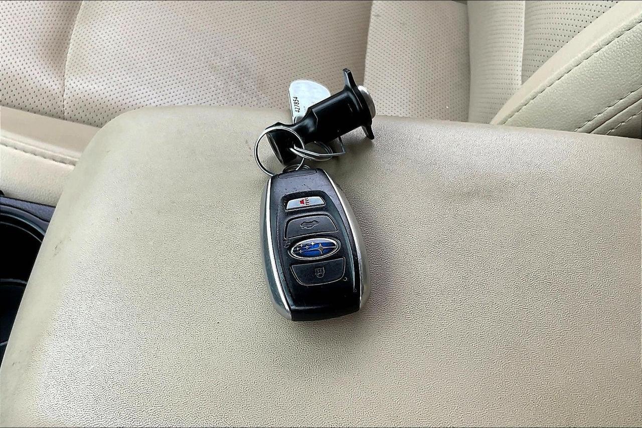 2017 SUBARU OUTBACK 2.5I LIMITED Houston TX