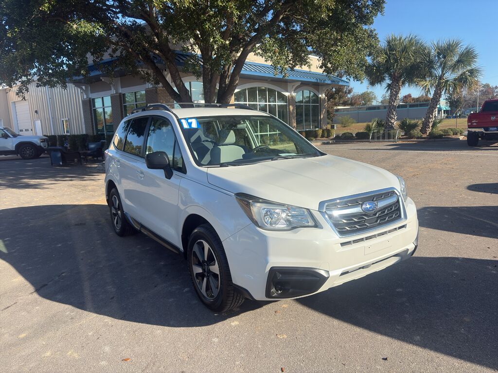 2017 Subaru Forester 2.5i (CVT)