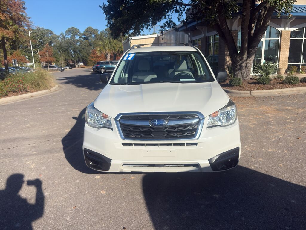 2017 Subaru Forester 2.5i (CVT)