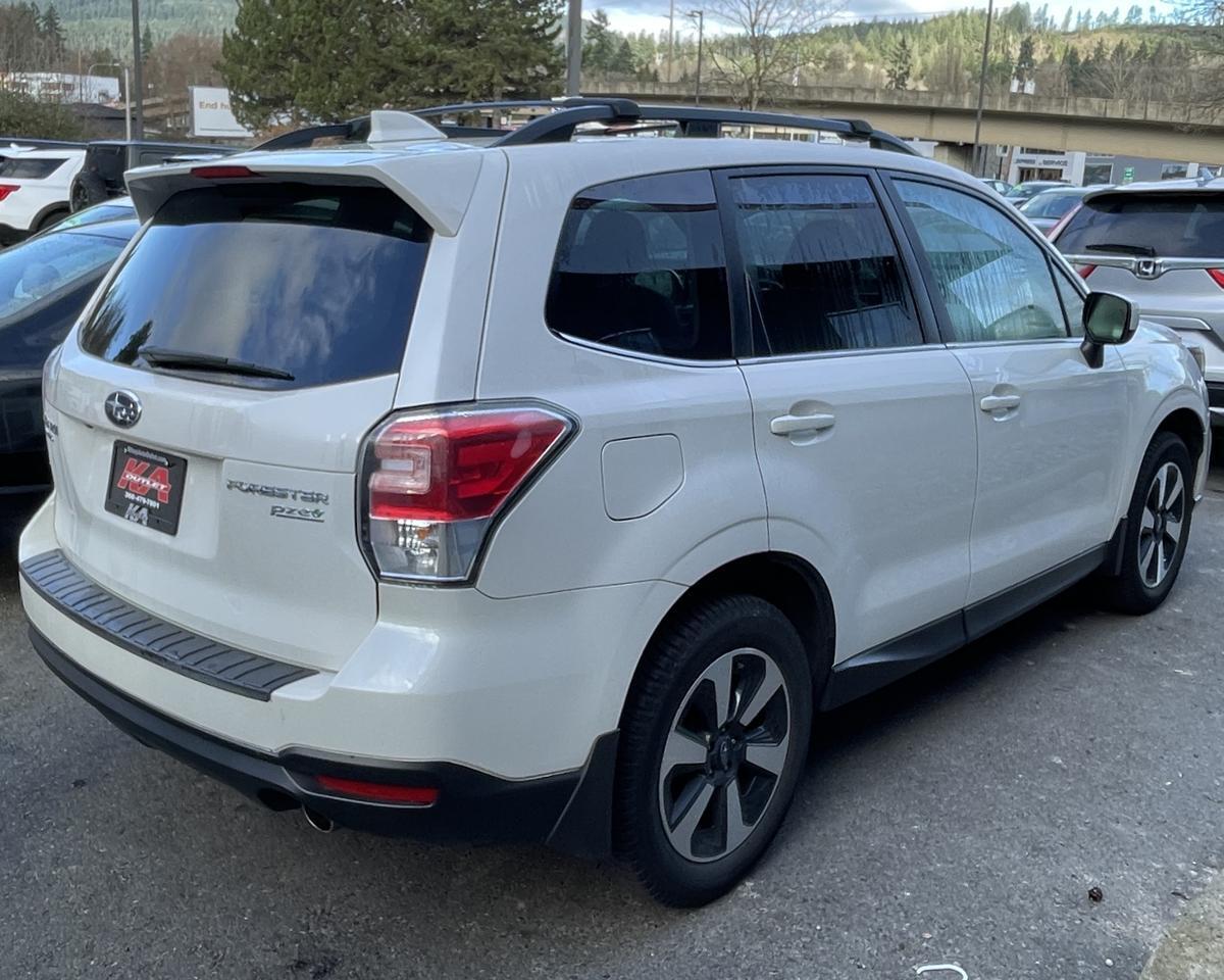 2017 Subaru Forester 2.5i Limited Sport Utility 4D