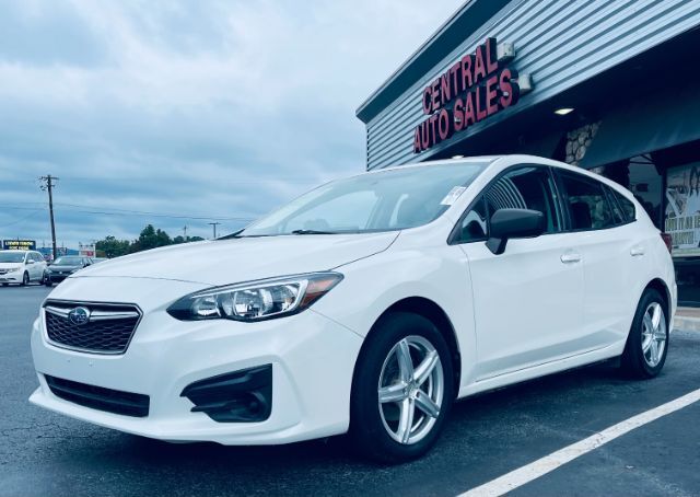 2017 Subaru Impreza 2.0i