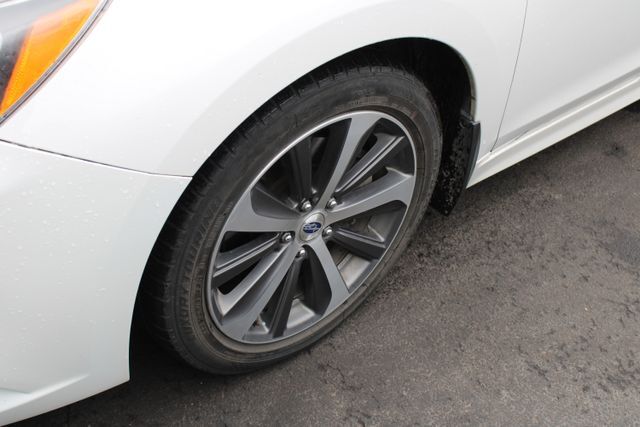 2017 Subaru Legacy 3.6R Klamath Falls OR