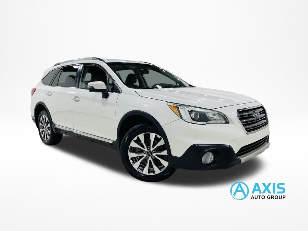 2017 Subaru Outback 2.5i photo 2