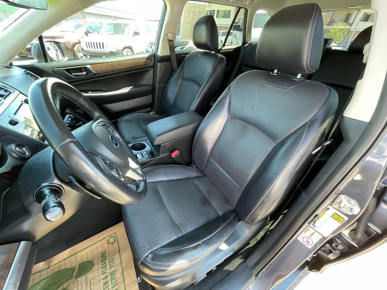 2017 Subaru Outback Limited - Photo 9