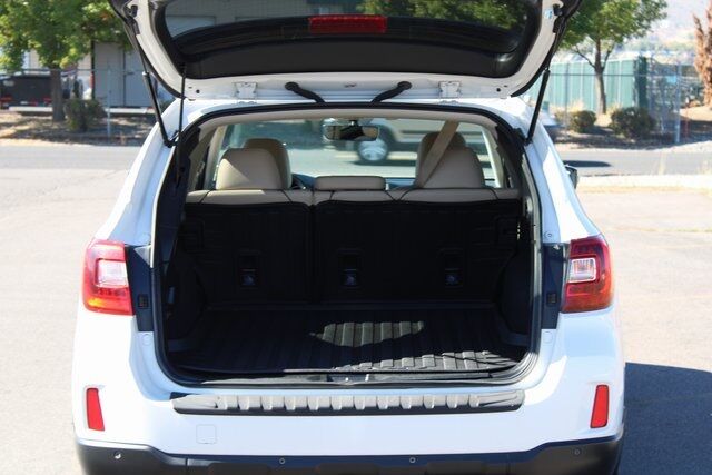 2017 Subaru Outback 2.5i Klamath Falls OR