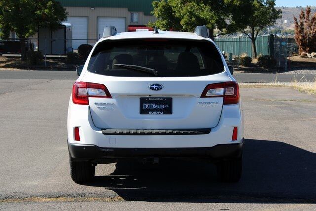 2017 Subaru Outback 2.5i Klamath Falls OR