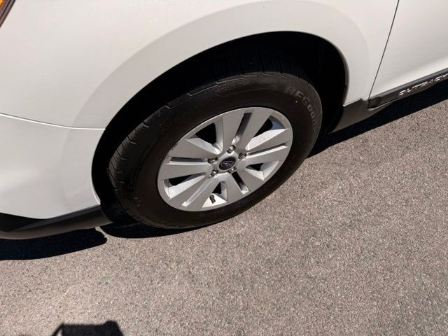 2017 Subaru Outback 2.5i Premium Klamath Falls OR