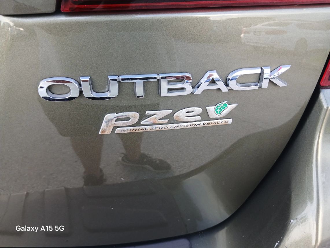 2017 Subaru Outback 2.5i Premium Wagon 4D Maitland FL