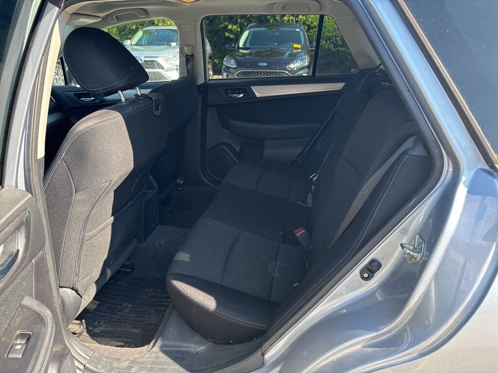 2017 Subaru Outback 2.5i