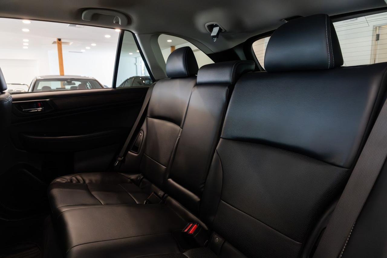 2017 Subaru Outback 3.6R Gladstone OR