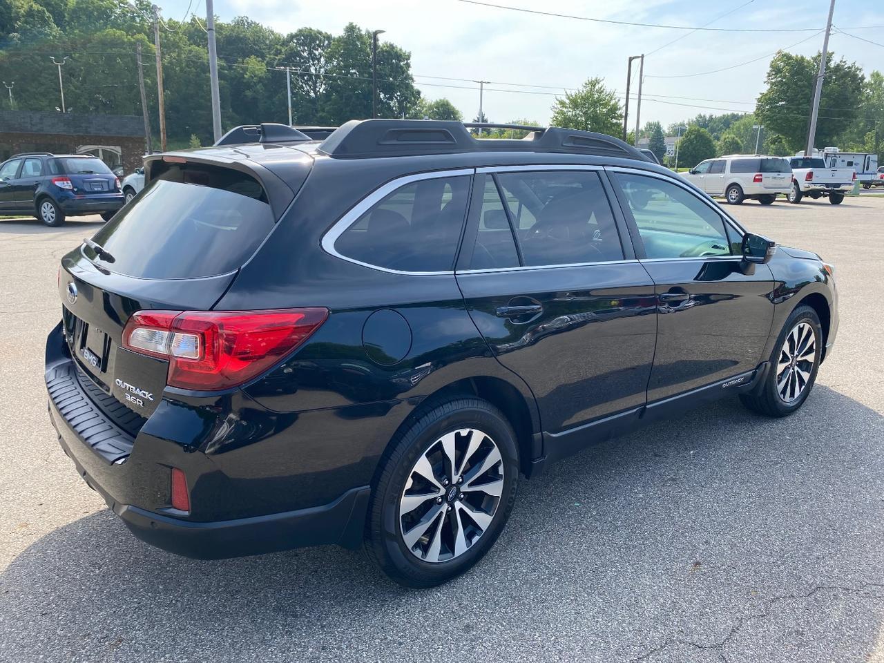 2017 Subaru Outback 3.6R Limited Hastings MI