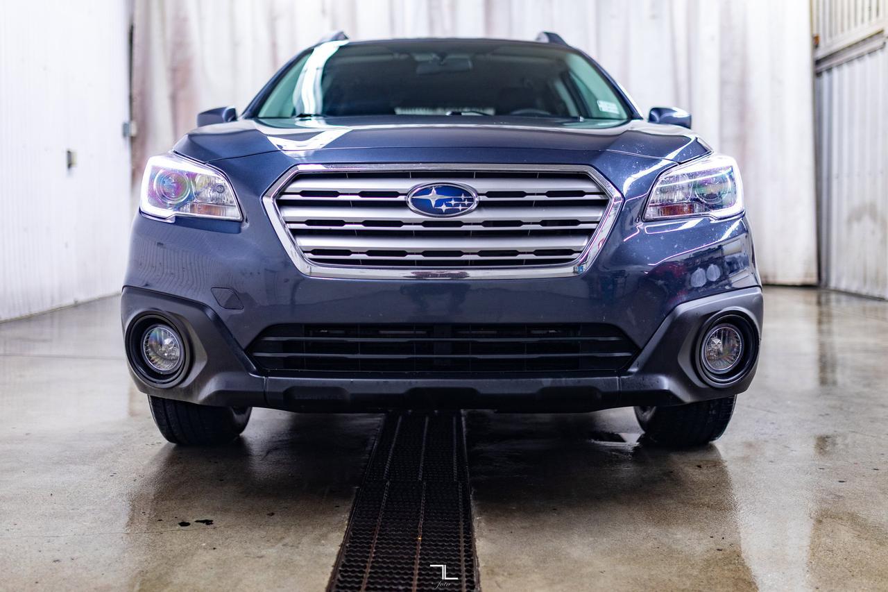 2017 Subaru Outback AWD 2.5i PSeat BCam Red Deer AB