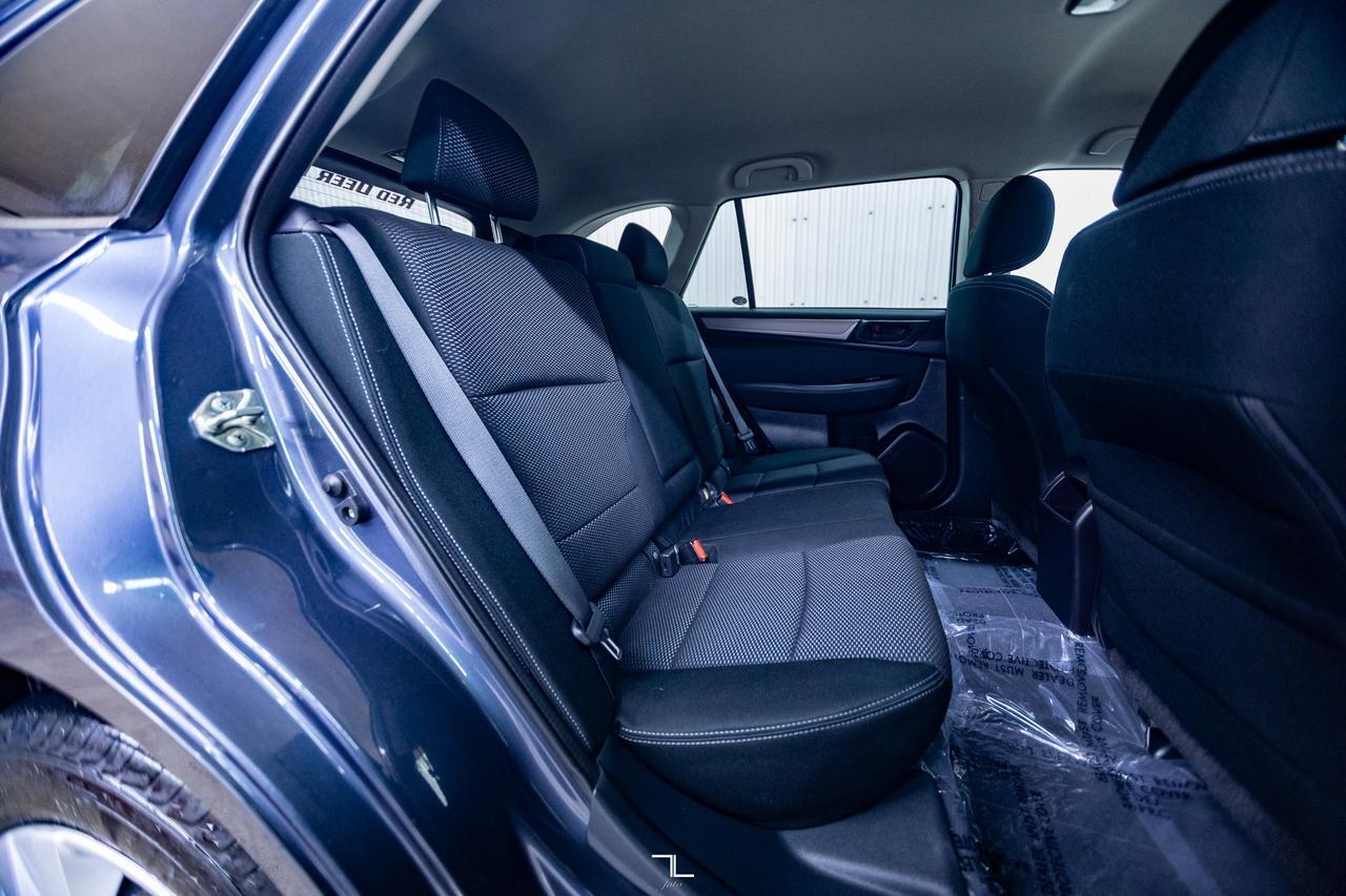 2017 Subaru Outback AWD 2.5i PSeat BCam Red Deer AB