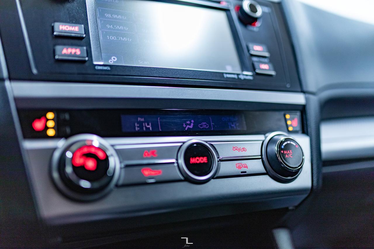 2017 Subaru Outback AWD 2.5i PSeat BCam Red Deer AB