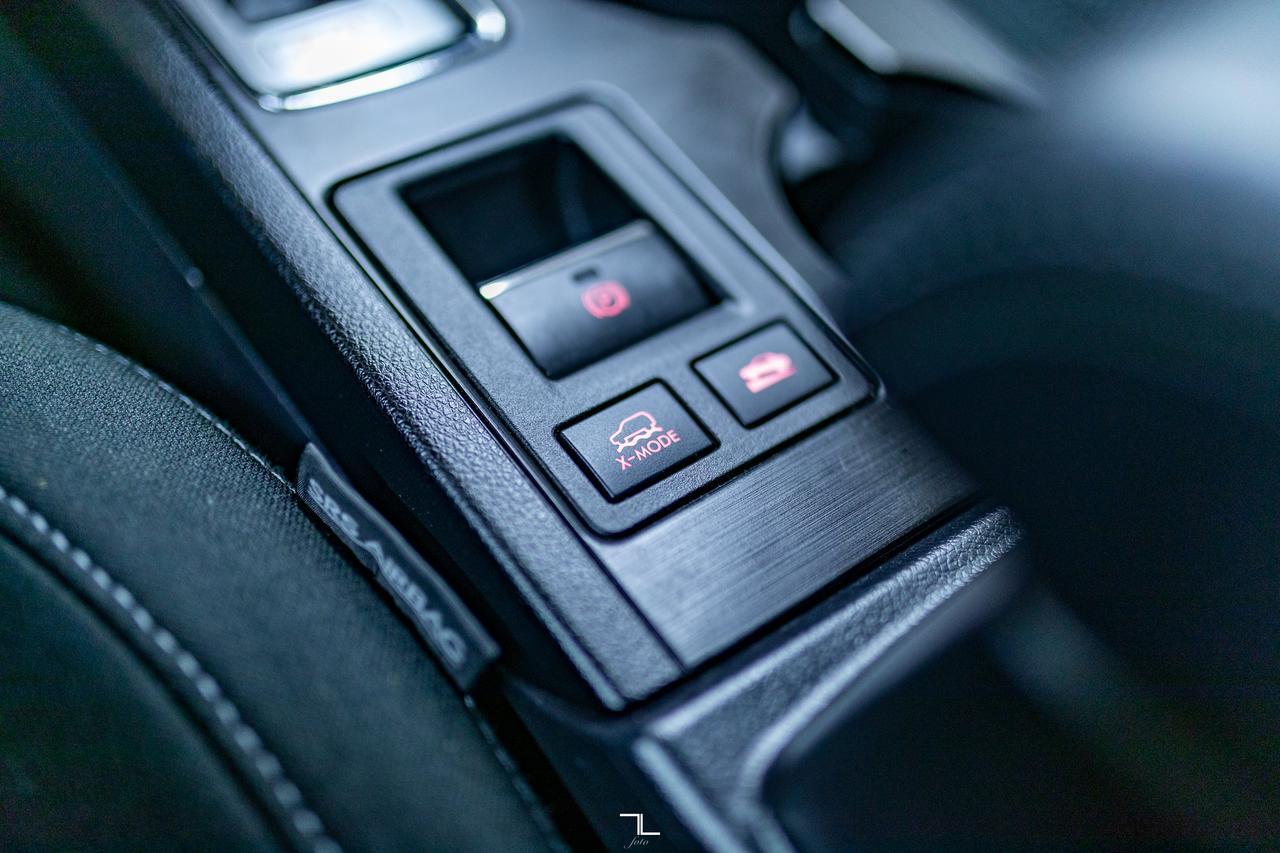 2017 Subaru Outback AWD 2.5i PSeat BCam Red Deer AB