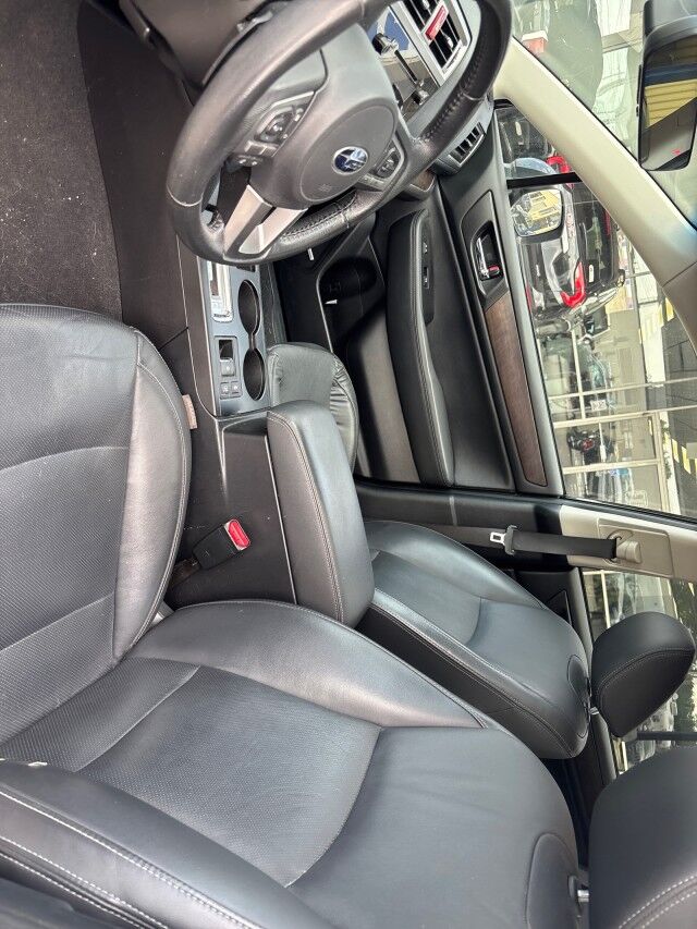 2017 Subaru Outback Limited Cleveland OH