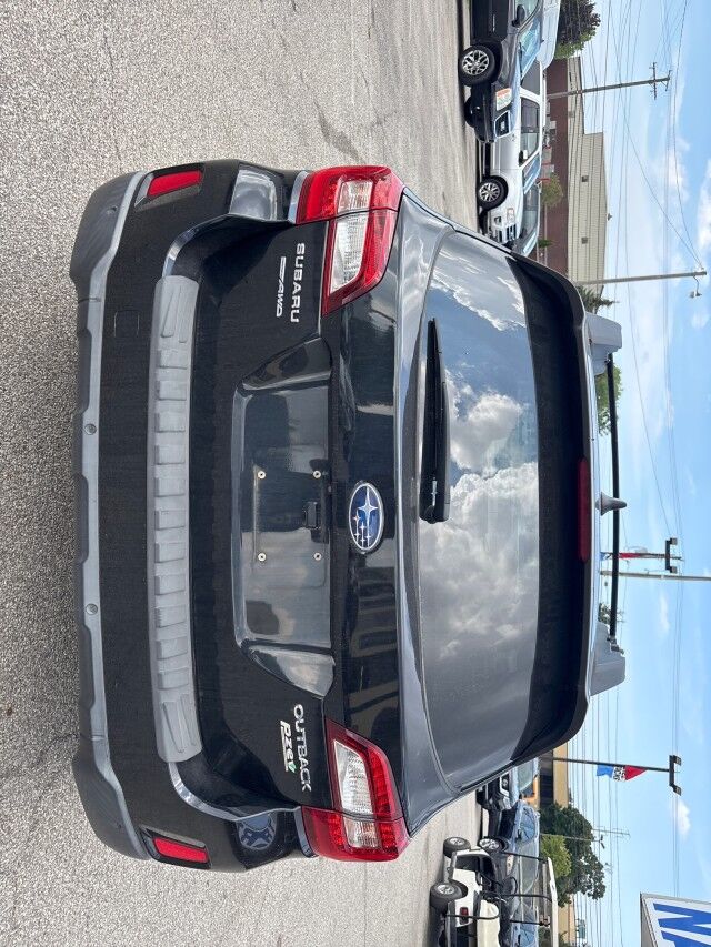 2017 Subaru Outback Limited Cleveland OH