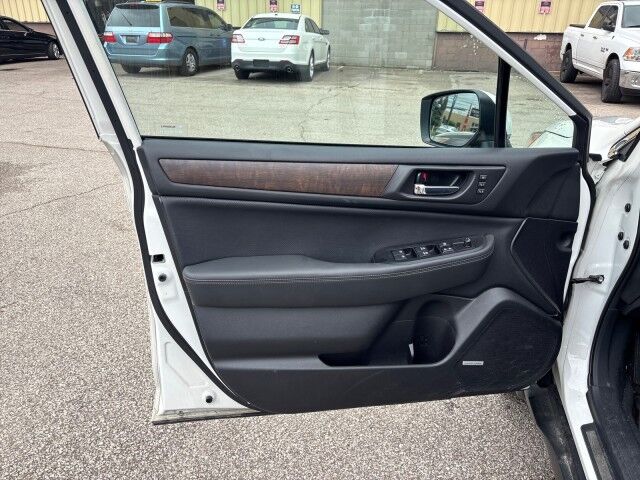 2017 Subaru Outback Limited Cleveland OH