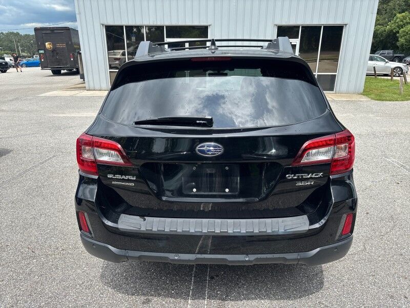 2017 Subaru Outback Limited Seffner FL