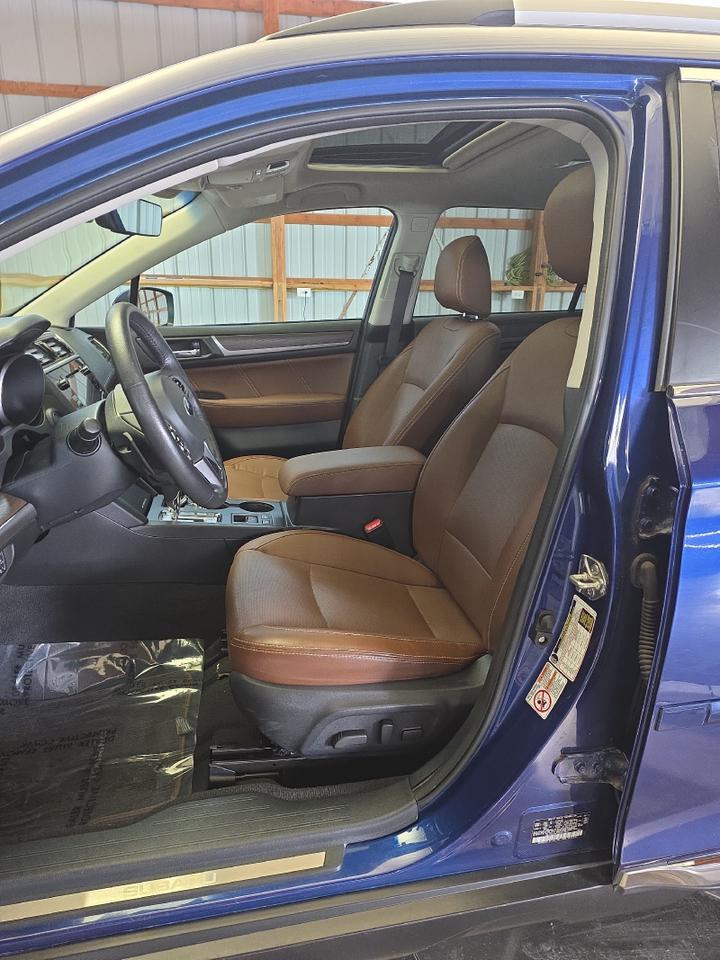 2017 Subaru Outback Touring Sand Lake NY