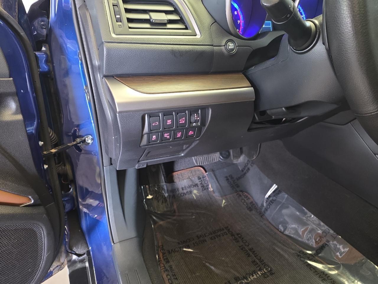 2017 Subaru Outback Touring Sand Lake NY