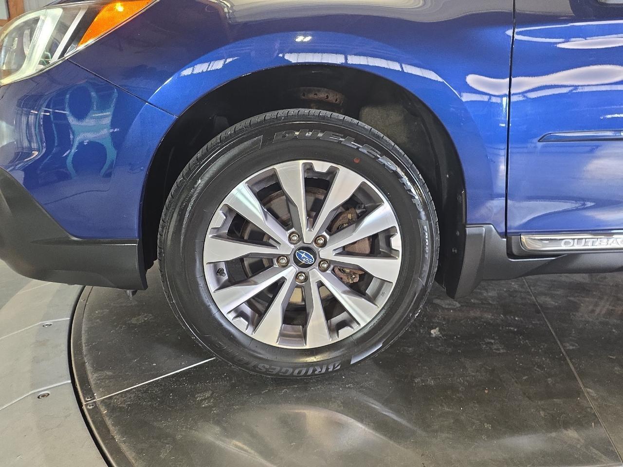 2017 Subaru Outback Touring Sand Lake NY