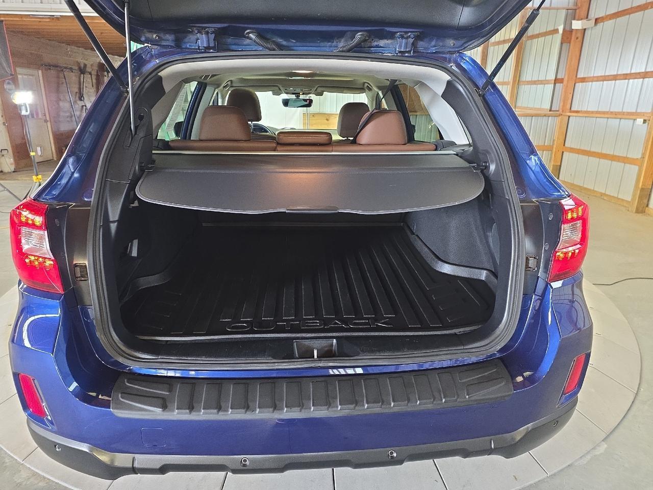 2017 Subaru Outback Touring Sand Lake NY