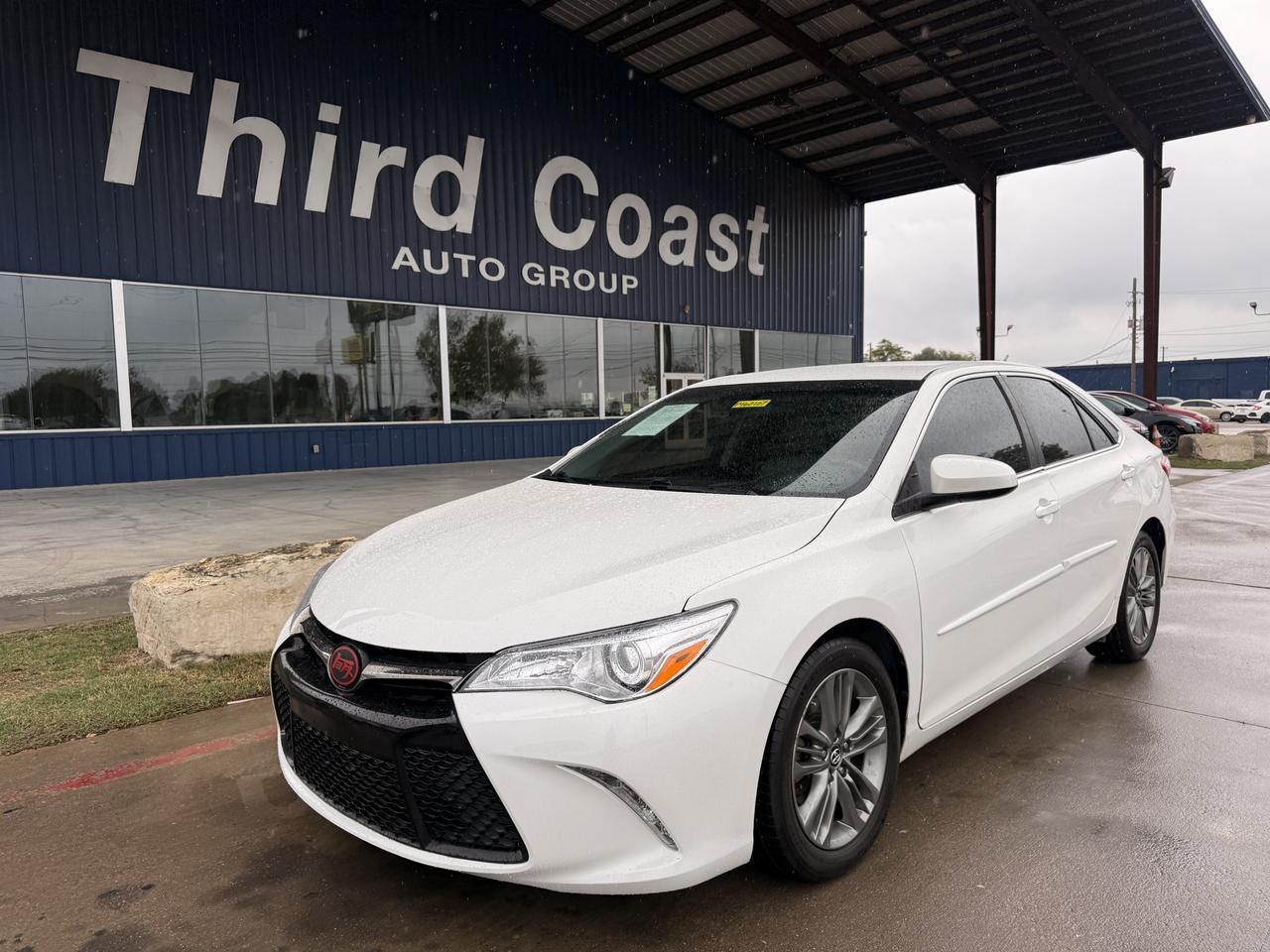 2017 TOYOTA CAMRY