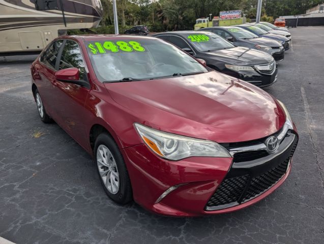 2017 TOYOTA CAMRY LE