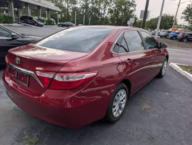 2017 TOYOTA CAMRY LE