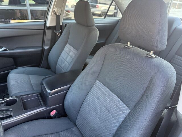 2017 TOYOTA CAMRY LE Greensboro NC